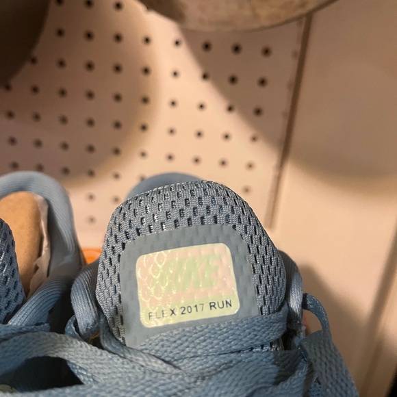 Nike Flex 2017 RUN size 7 Ocean Blue - Picture 5 of 7